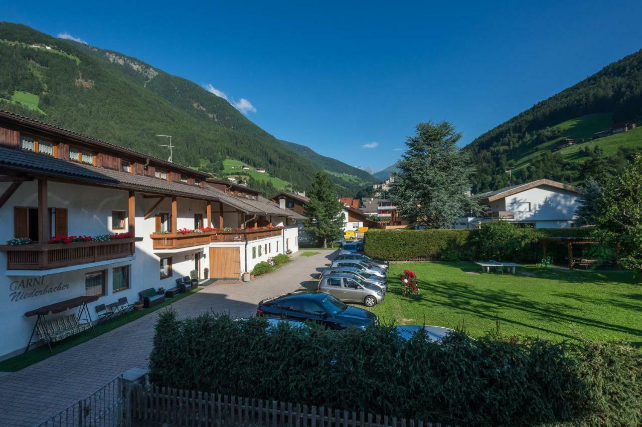 Garni Niederbacher Campo Tures Exterior foto